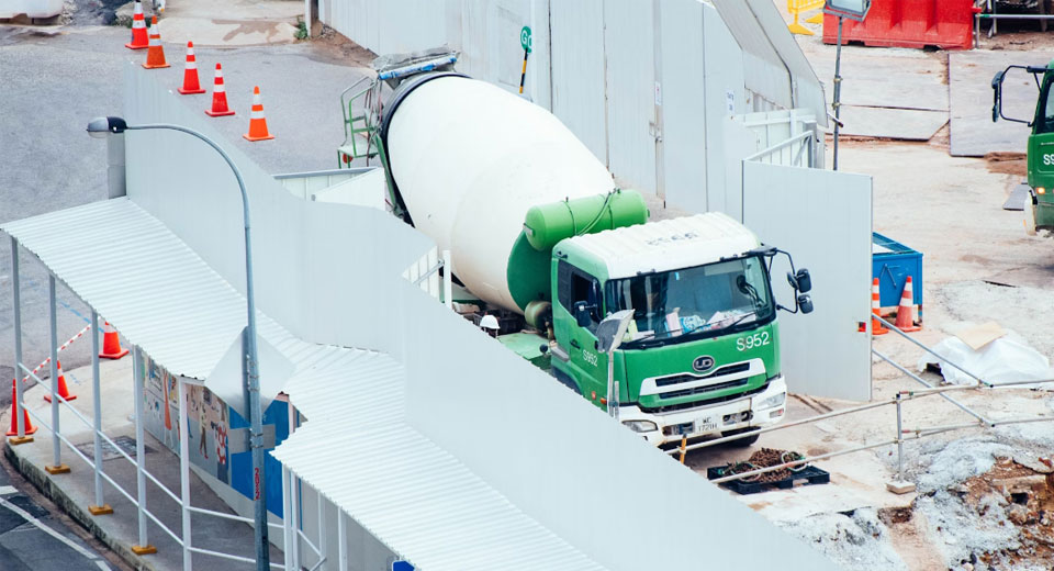 Cement mixer truck surveillance camera